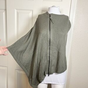 Lululemon Poncho Sweater Womens One Size Green Zip Knit Asymmetrical Wrap Logo